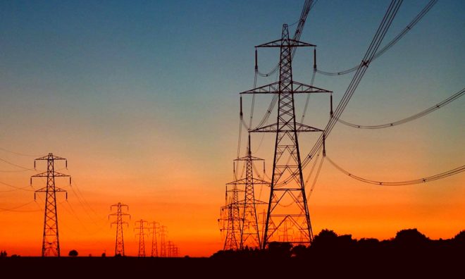 ملک بھر میں بجلی کی بدترین لوڈ شیڈنگ، کم وولٹج اور ٹرپنگ معمول بن گئی