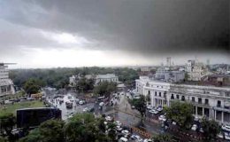 لاہور میں ہلکے بادلوں کیساتھ بوندا باندی کا امکان