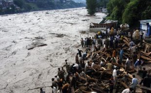 دوہزار تعلیمی ادارے بھی سیلاب کی لپیٹ میں