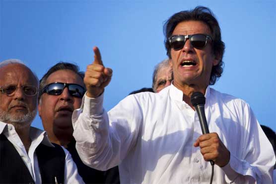 نظام بدلے بغیر ترقی ممکن نہیں ، سیاستدان اپنے مفادات پر اکٹھے ہو گئے : عمران خان