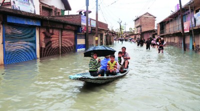 Kashmiri Flood Victims