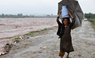 سیلاب پاکستان کا مقدر کیوں