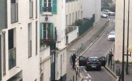 فرانس: ہفت روزہ جریدے پر فائرنگ کے بعد دو مساجد پر حملہ