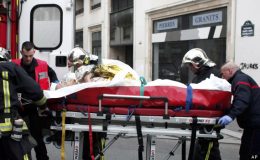 عالمی رہنماؤں کی پیرس میں اخباری دفتر پر حملے کی شدید مذمت