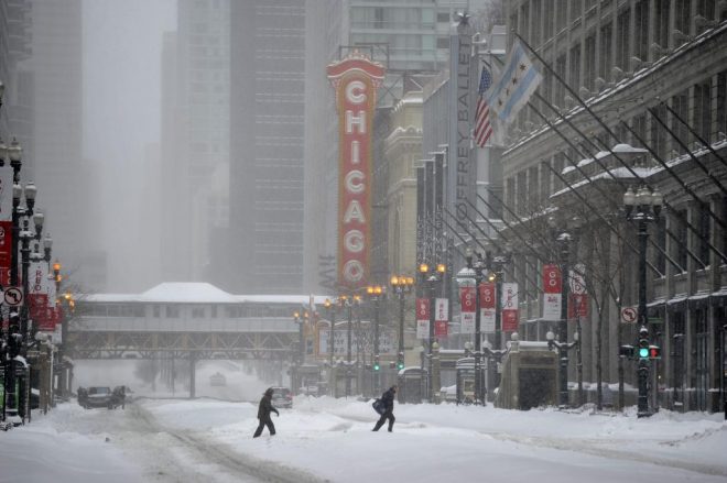 امریکا : شدید سردی، شکاگو اور ڈیٹرائٹ میں 79سالہ ریکارڈ ٹوٹ گیا