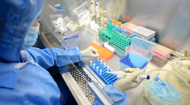منٹوں میں مکمل ہونے والا ایبولا وائرس کا نیا ٹیسٹ منظور