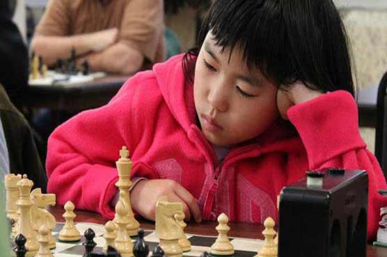 گیارہ سالہ شطرنج کی کھلاڑی دنیا کے مقابلے کیلئے تیار