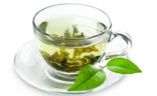 سبز چائے صحت کے ساتھ ساتھ جلد کے علاج کیلئے بھی مفید