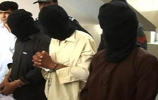 کوئٹہ: کالعدم تنظیم کے پانچ ٹارگٹ کلرز گرفتار، اسلحہ اور پولیس کی وردیاں بھی برآمد