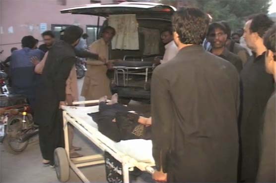 سکھر: مکان کی چھت گرنے سے جاں بحق خواتین کی تعداد 7 ہو گئی