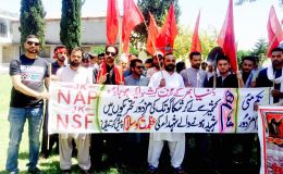 یوم مزدور کے موقع پر جموں کشمیر نیشنل عوامی پارٹی کے زیراہتمام ضلع کوٹلی میں کونسل ہال سے ایک ریلی نکالی گئی