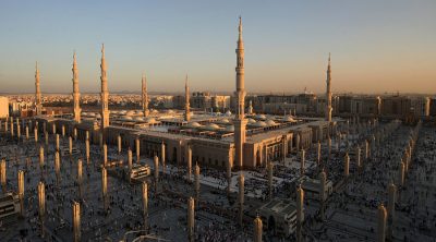 A general view of the Prophet Mohammed Mosque in the Saudi holy city of Medina. © Mahmud Hams / AFP