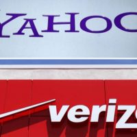 Verizon buy Yahoo