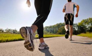 چہل قدمی اور ورزش دل کے امراض کو دور رکھتی ہے: تحقیق