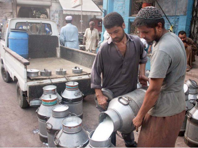 کراچی زہر نما دودھ کی فروخت کا مرکز بن گیا، عالم علی