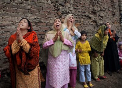 Kashmiri Women Crying