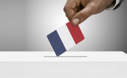 فرانس میں صدارتی الیکشن کا پہلا ٹور اتوار کو ہو گا