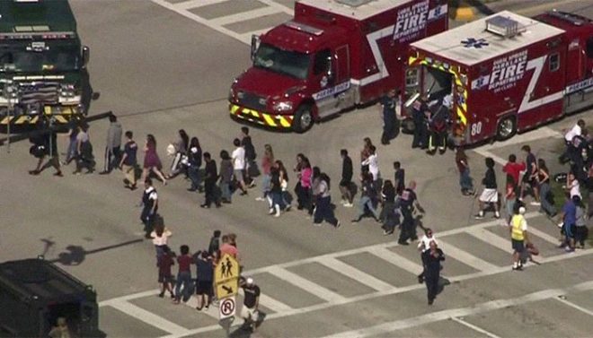 امریکی ریاست فلوریڈا کے اسکول میں فائرنگ، 17 افراد ہلاک
