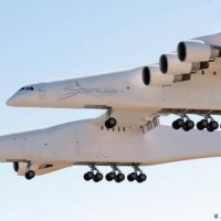 Stratolaunch Systems Plane