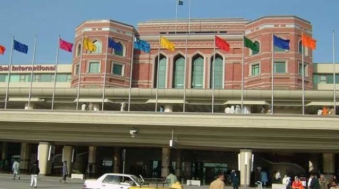 عمرہ کی ادائیگی کے بعد لاہور ائیرپورٹ پہنچنے والے 2 معتمرین قتل