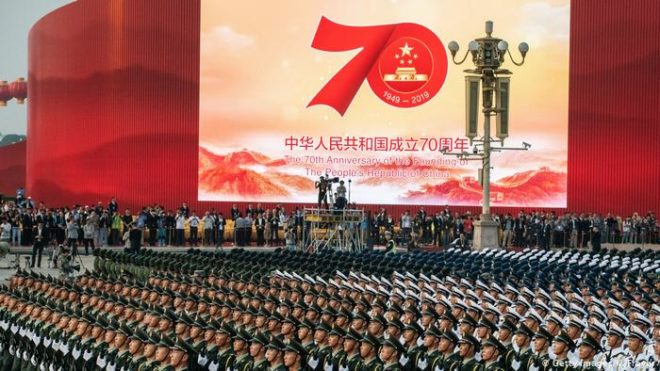 عوامی چین کے ستر برس: ‘کوئی بال بھی بیکا نہیں کر سکتا،‘ صدر شی