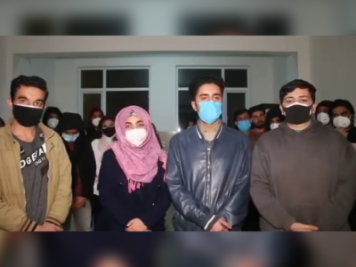 Pakistani Students - Corona Virus