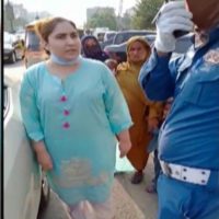Woman Threatens Traffic Warden