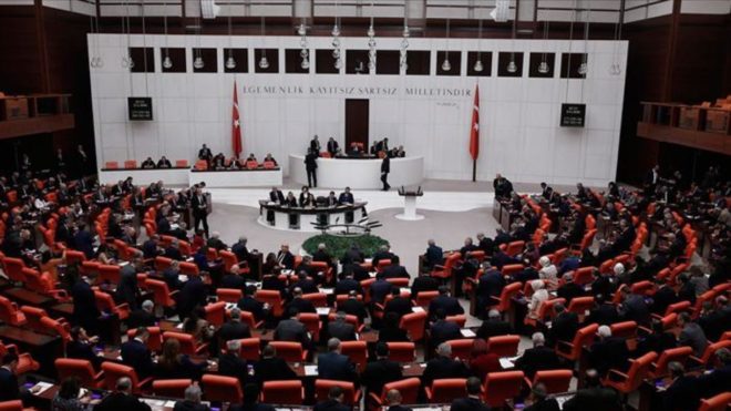 ترک فوجی دستوں کو آذربائیجان بھیجنے کے اجازت نامے کے لیے بل قومی اسمبلی میں پیش کر دیا گیا