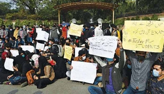 لاہور: آن لائن امتحانات کا مطالبہ کرنیوالے 5 لاپتا طلبہ کا پتا چل گیا