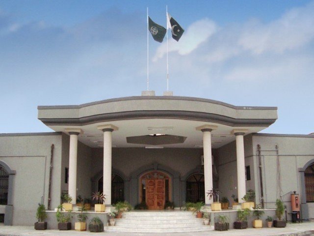 رجسٹرار اسلام آباد ہائی کورٹ کو توہین عدالت کا نوٹس جاری