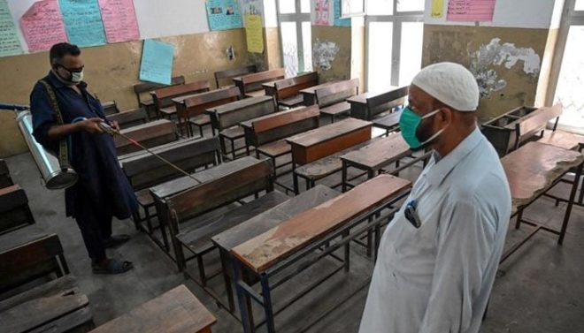 پنجاب کے 24 اضلاع میں آج سے اسکولز غیر معینہ مدت کیلئے بند