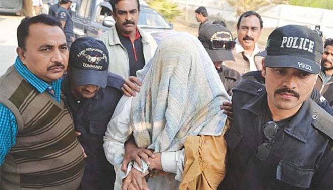 کراچی: گزشتہ ماہ شریف آباد میں خاتون پروفیسر کو قتل کرنیوالا ملزم گرفتار