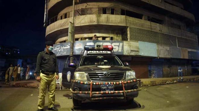 سندھ: عوام کے 8 بجے کے بعد غیر ضروری باہر نکلنے پر پابندی عائد