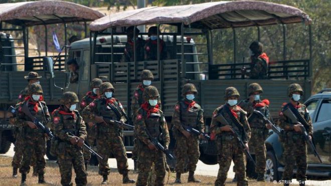 اقوام متحدہ میں میانمار کے سفیر کا فوجی جنتا پر’قتل عام‘ کا الزام