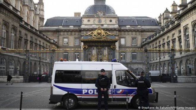 پیرس دہشت گردانہ حملے: ’میں داعش کا سپاہی ہوں،‘ ملزم کا بیان