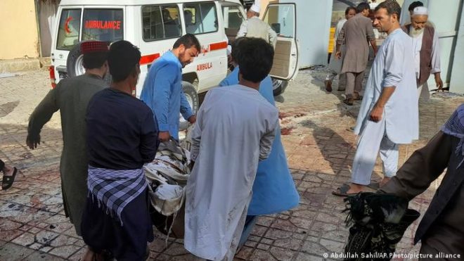 افغانستان، مسجد میں بم دھماکا، تقریبا 40 افراد ہلاک