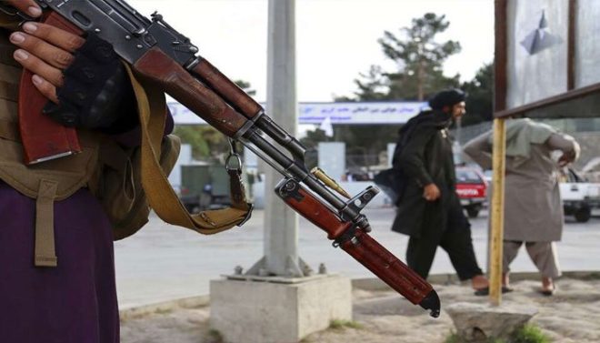 افغان شہر جلال آباد میں فائرنگ، صحافی سمیت 4 افراد ہلاک