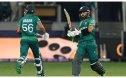 پاکستان نے بھارت کو یکطرفہ مقابلے کے بعد 10 وکٹوں سے شکست دے دی