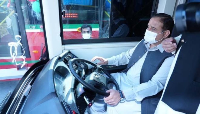 لاہور کی میٹرو بس سروس میں 64 نئی بسوں کا اضافہ