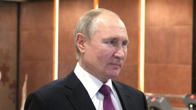 روسی صدر نے ملک گیر کورونا اقدامات کو سخت کرنے کی ہدایات جاری کر دیں