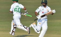 چٹاگانگ ٹیسٹ؛ پاکستان کی پوری ٹیم 286 رنز بنا کر آؤٹ ہو گئی