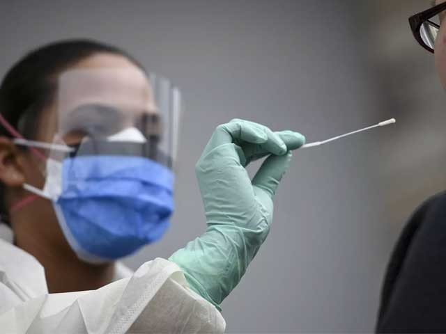 کورونا وبا؛ مزید 561 مثبت کیسز رپورٹ، 11 افراد جاں بحق