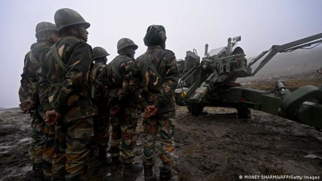 بھارت میں چینی گاؤں، بھارتی فوج اور وزارت خارجہ کے متضاد بیانات