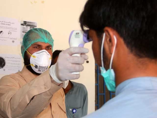ملک میں کورونا وبا میں کمی؛ 6 افراد جاں بحق