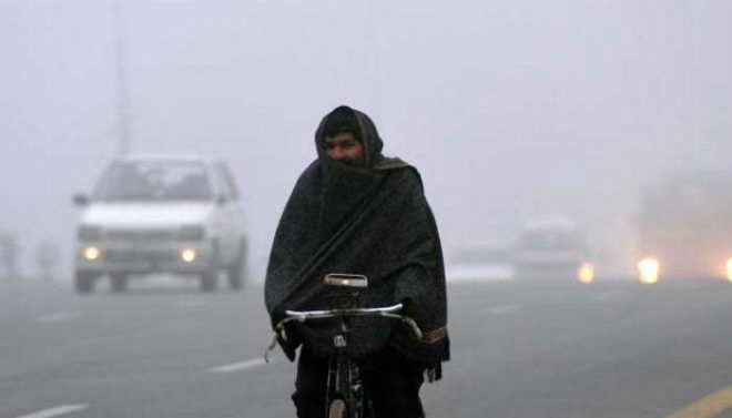 کراچی سمیت ملک کے بیشتر حصوں میں سردی بڑھ گئی
