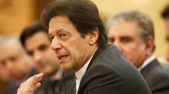 عمران خان اپنی مدت مکمل کرنیوالے پہلے وزیراعظم ہونگے: 53 فیصد پاکستانی پرامید