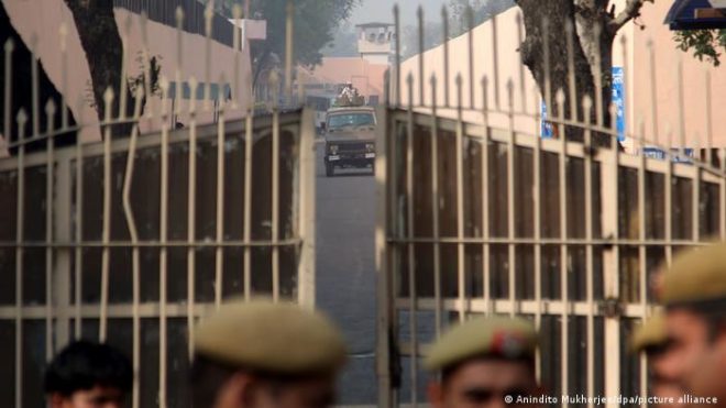 بھارت: احمد آباد حملوں میں ملوث ملزمان کو سزائے موت سنا دی گئی