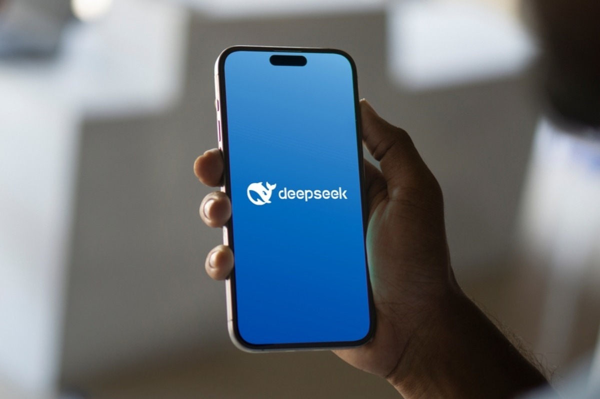 **China’s AI Chatbot DeepSeek Faces Scrutiny Over Data Privacy Concerns&hellip;