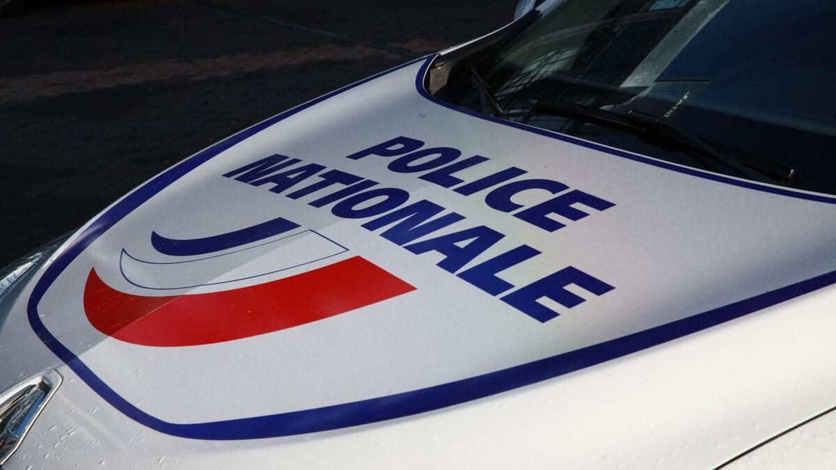 **Young Man Hospitalized After Accidental Gunshot Wound in Colombes, France**&hellip;