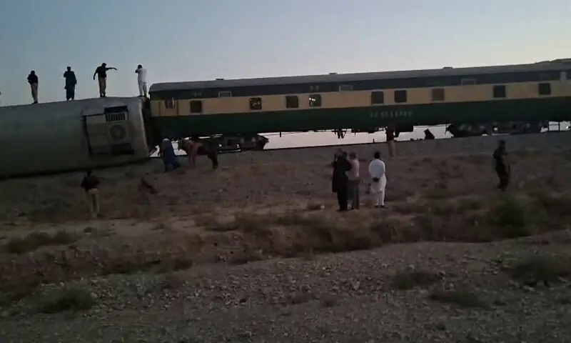 blast-derails-train-in-balochistan-injuring-four-and-highlighting-ongoing-security-concerns